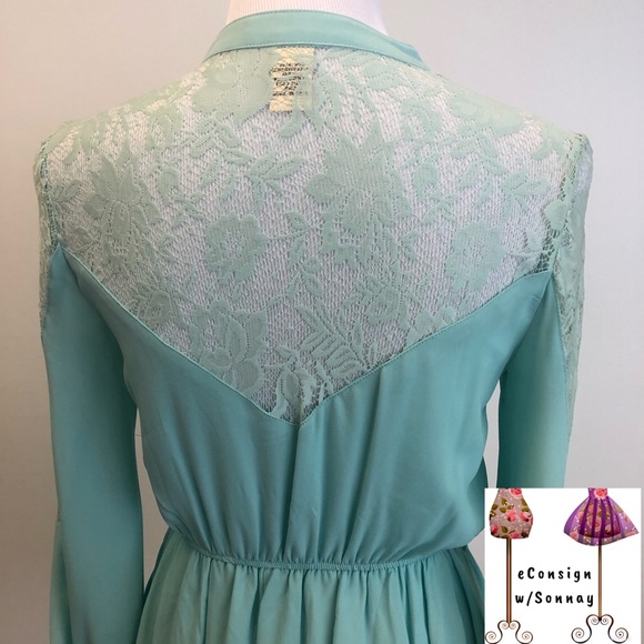 | Lacey Arden B Dress | - Picture 6 of 7
